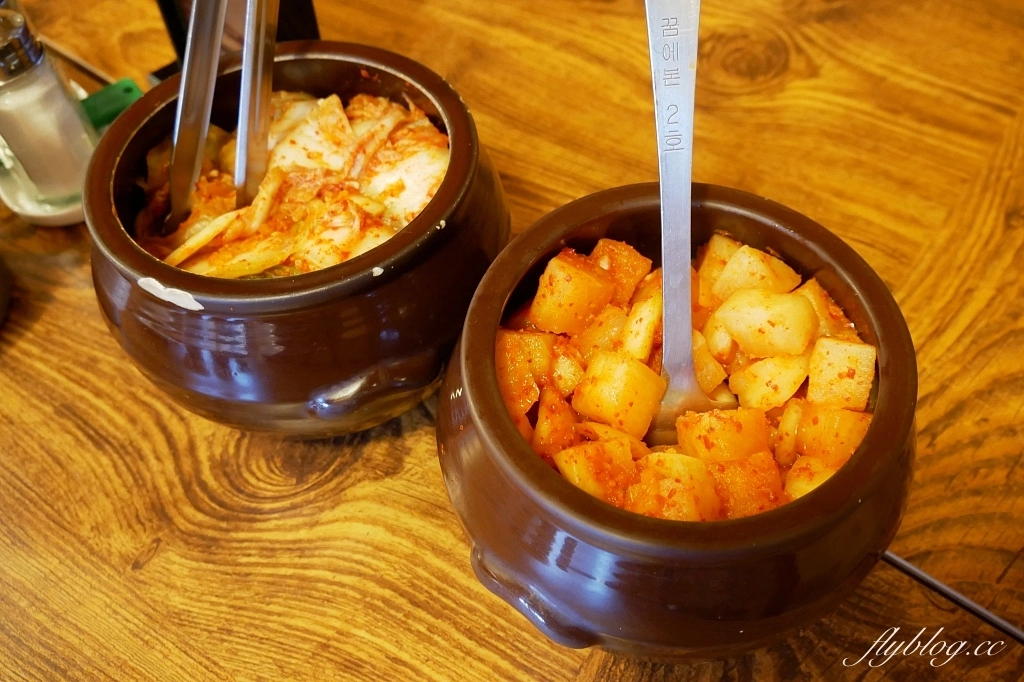 韓國首爾｜土俗村蔘雞湯｜首爾景福宮地鐵美食，連韓國總統都來朝聖 @飛天璇的口袋