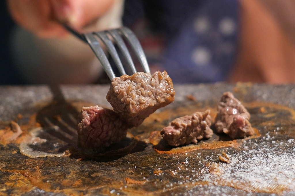 凱恩斯岩燒牛排｜在地20年老字號，使用400度火燒岩石，品嚐澳洲牛肉的美味 @飛天璇的口袋