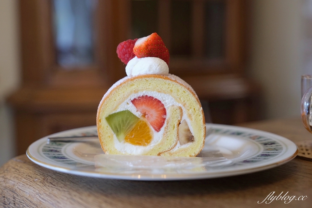 宜蘭羅東｜TaSweet菓子屋，從台北搬到羅東，朋友圈推薦全台第一的水果蛋糕捲 @飛天璇的口袋