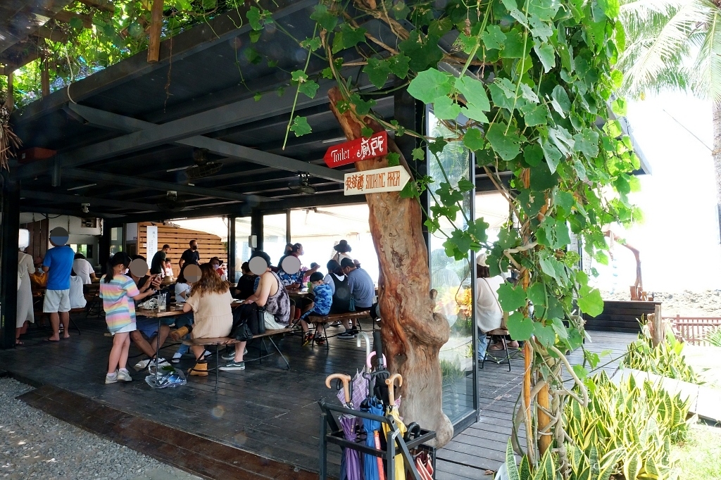 台東東河｜可可娜咖啡，坐擁180度太平洋海景，台東看海的景觀餐廳(附菜單) @飛天璇的口袋