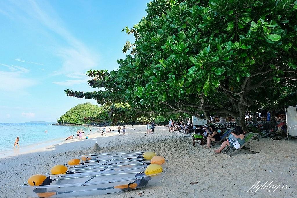 泰國普吉島｜搭乘遊艇前往普吉島渡假盛地珊瑚島Coral Island，在banana beach享受陽光沙灘比基尼 @飛天璇的口袋