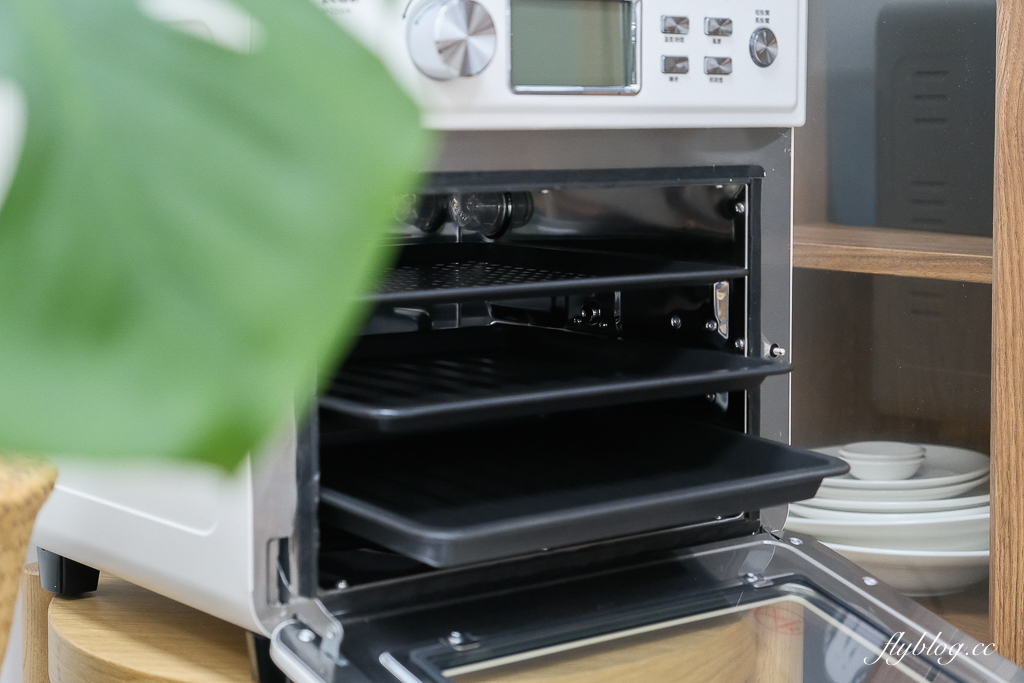 【鍋寶氣炸烤箱】鍋寶數位氣炸烤箱22L-贈配件組+湯鍋組,氣炸鍋、烤箱、燉鍋、果乾機、麵包機、燒烤盤…六機合一功能。 @飛天璇的口袋 【鍋寶氣炸烤箱】鍋寶數位氣炸烤箱22L-贈配件組+湯鍋組,氣炸鍋、烤箱、燉鍋、果乾機、麵包機、燒烤盤…六機合一功能。 @飛天璇的口袋