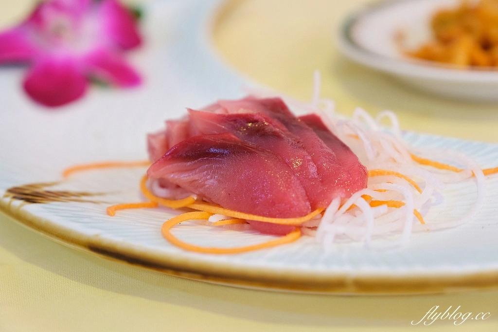 宜蘭蘇澳｜味珍活海鮮，南方澳人氣海鮮餐廳，點餐就免費送生魚片 @飛天璇的口袋