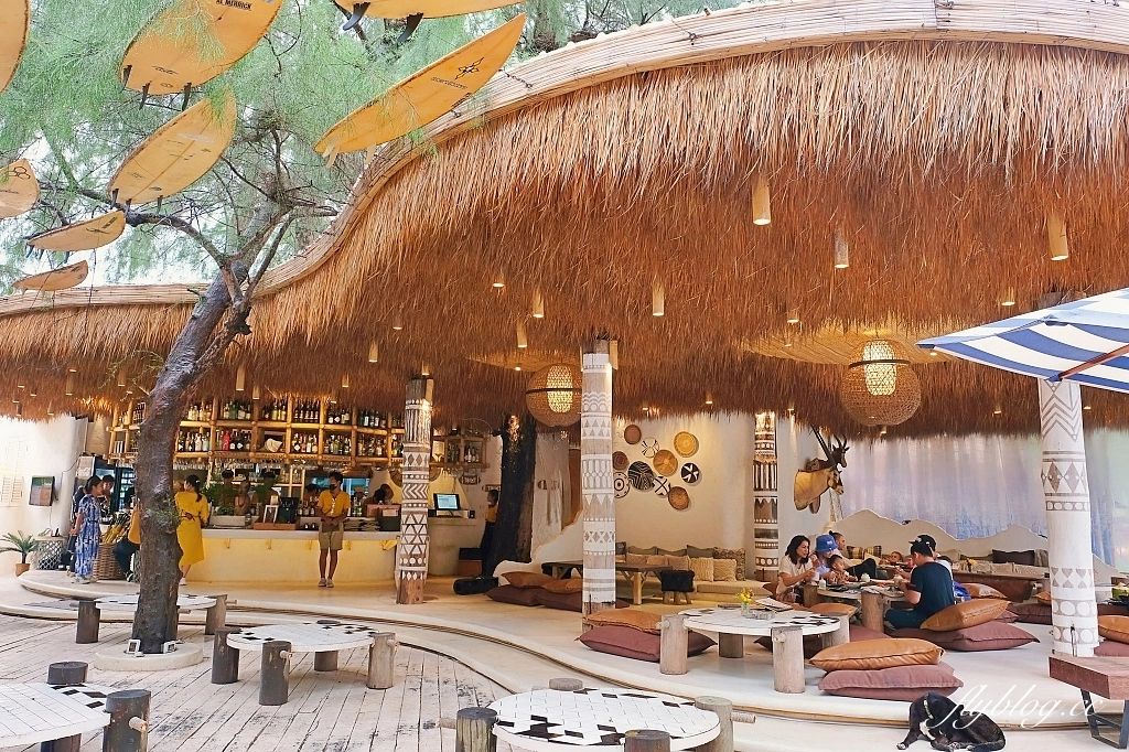泰國芭達雅｜Cave Beach Club，坐擁中天海景第一排，芭達雅超美洞穴海灘餐廳 @飛天璇的口袋