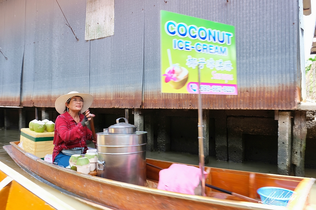 泰國曼谷｜丹能莎朵水上市場．從曼谷出發一日遊，體驗船上購物吃美食的樂趣 @飛天璇的口袋