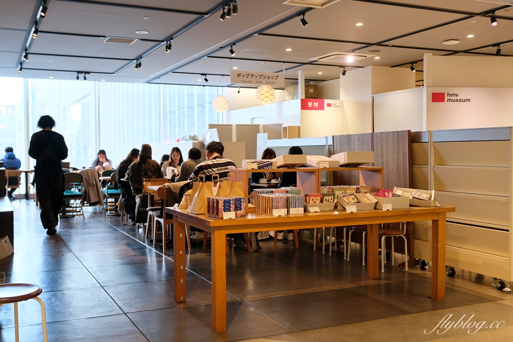 日本福岡｜REC COFFEE 博多丸井店．博多車站KITTE百貨，坐擁六樓第一排景色 @飛天璇的口袋