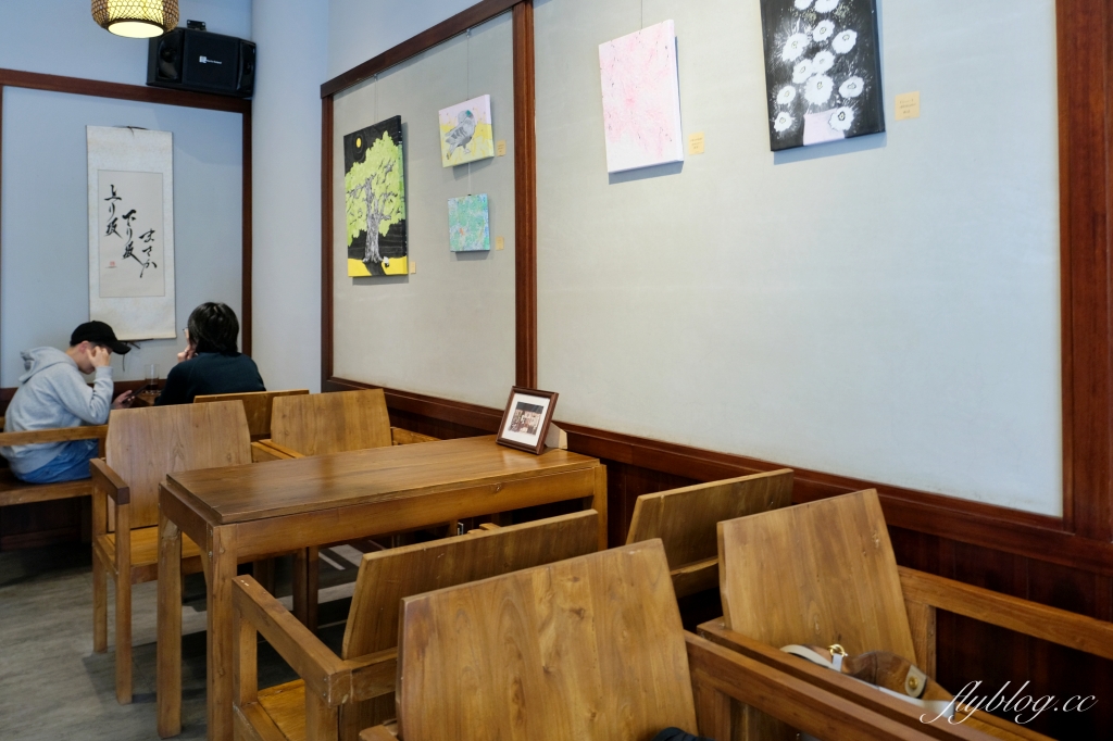 台中西區｜西成珈琲工作室．充滿昭和風情咖啡館，營業到晚上10點 @飛天璇的口袋