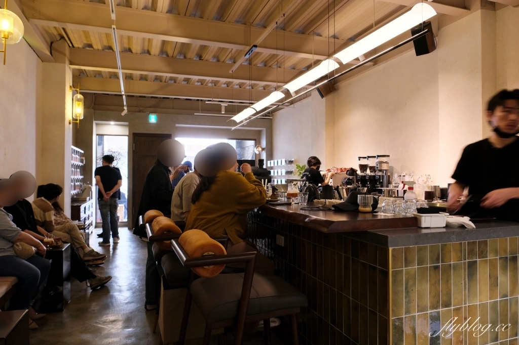 台中中區｜Phase Coffee Roasters．中山路老宅新生命，一間兼具實力與美麗的咖啡館 @飛天璇的口袋