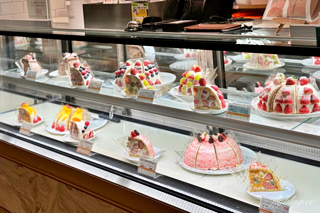 日本東京｜果實園 東京車站店．東京超人氣甜點專賣店，滿滿水果比奶油還多 @飛天璇的口袋