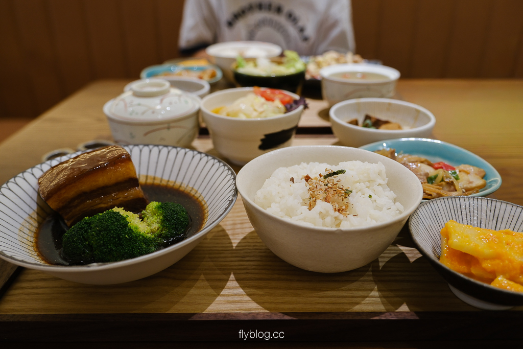 台中北屯｜禾作食堂．搬家了！松竹車站定食餐廳，道地台菜私房料理和咖啡甜點 @飛天璇的口袋