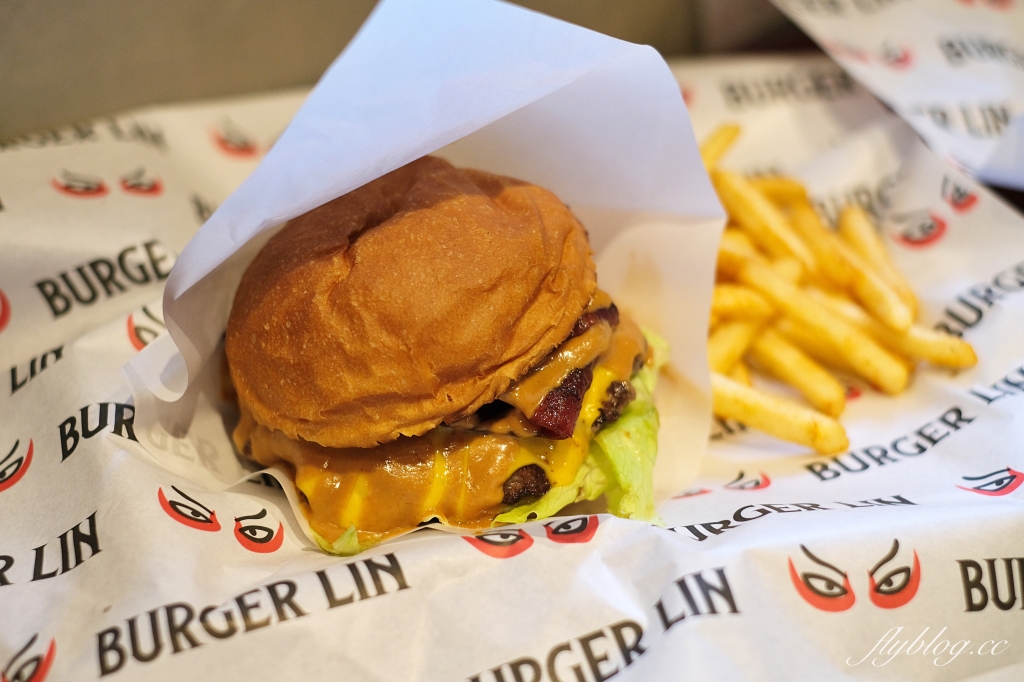 台中西區｜BURGER LIN 漢堡林．網友推薦台中最好吃的漢堡，隱藏精明商圈裡的美味 @飛天璇的口袋