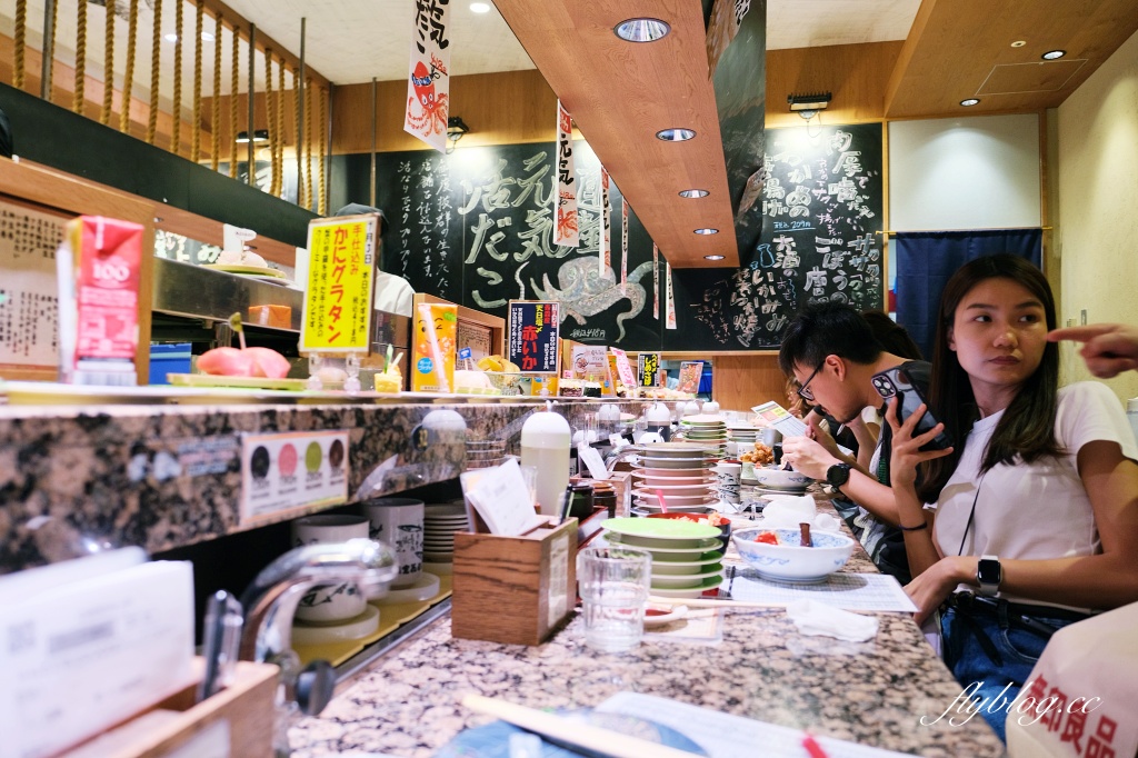 日本北海道｜根室花丸迴轉壽司．札幌車站JR塔大樓店，札幌必吃美食 @飛天璇的口袋