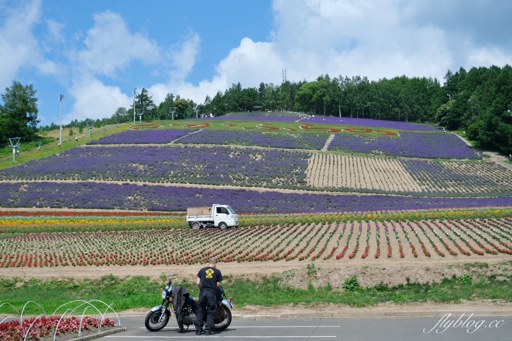 日本北海道｜北星山薰衣草園．坐纜車上山賞薰衣草，坐擁中富良野廣闊景致 @飛天璇的口袋