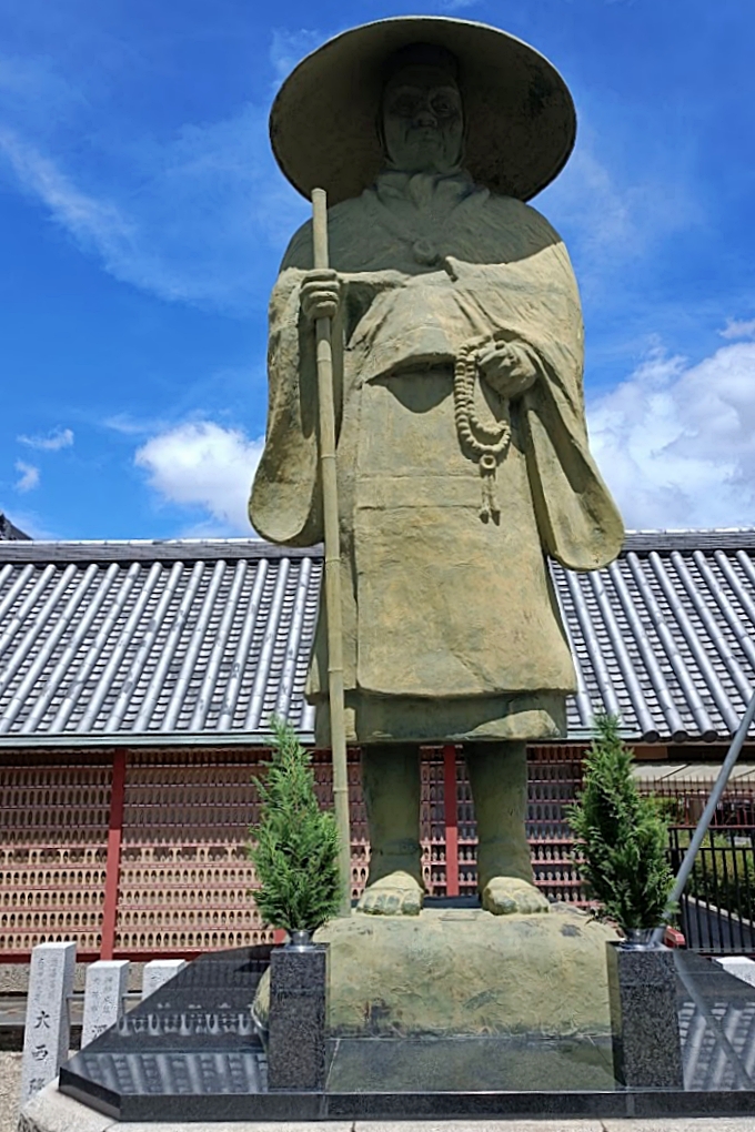 日本大阪｜大阪一日遊怎麼排？善用交通券，大阪城、黑門市場、通天閣、心齋橋、道頓堀，大阪1~2日遊玩透透 @飛天璇的口袋