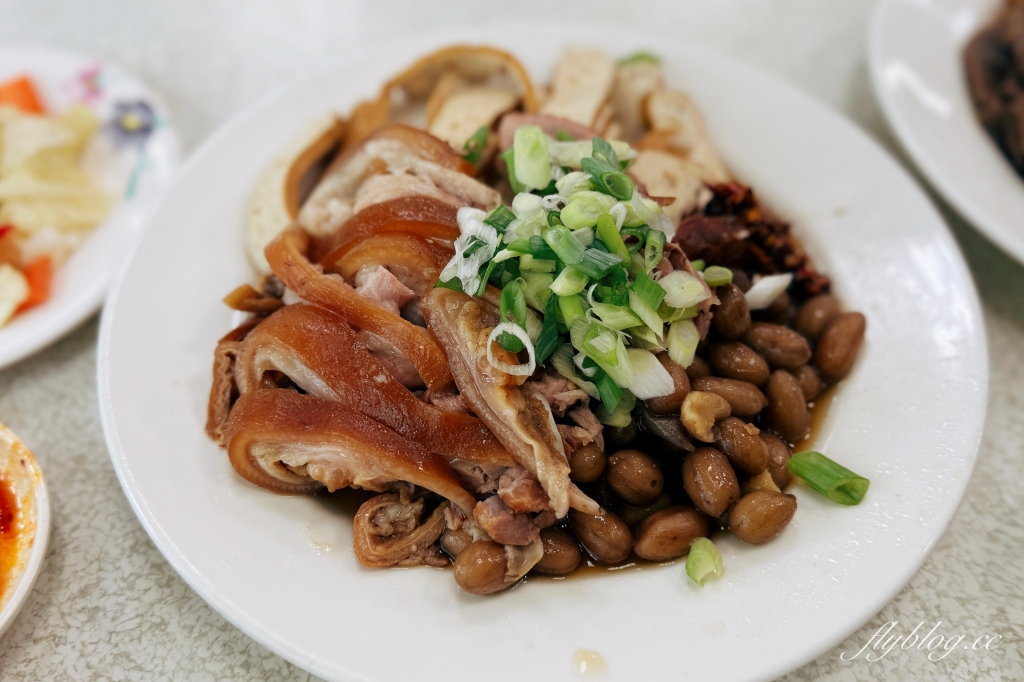 台中西區｜湖南味牛肉麵．一天只營業3小時，台灣500碗推薦 @飛天璇的口袋