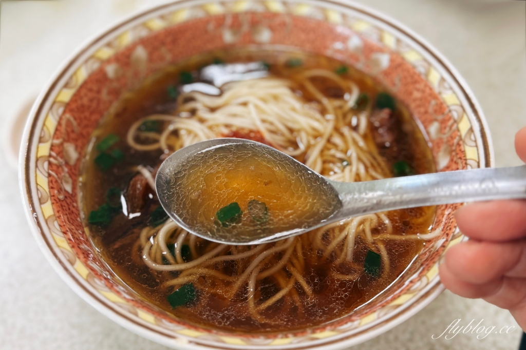 台中西區｜湖南味牛肉麵．一天只營業3小時，台灣500碗推薦 @飛天璇的口袋