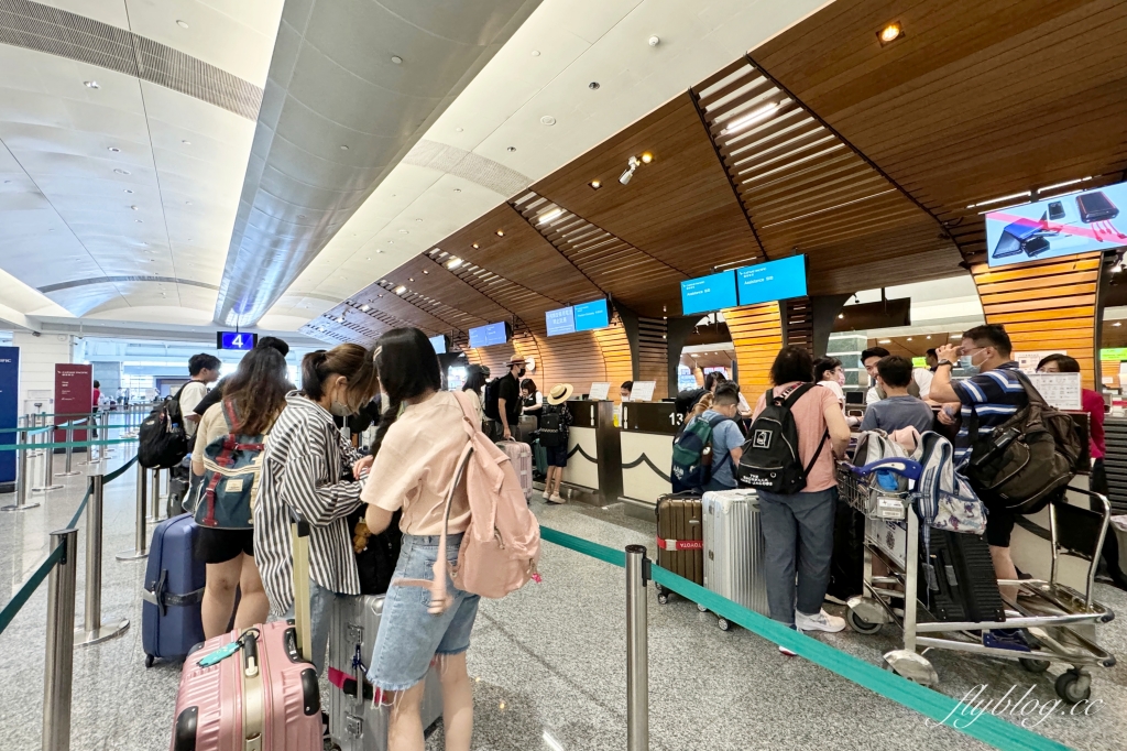 日本大阪｜國泰航空 Cathay Pacific CX564 台北-大阪 波音777-300 經濟艙餐點分享 @飛天璇的口袋