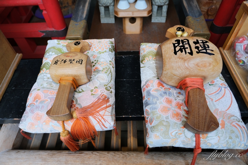 日本北海道｜湯倉神社．函館湯川溫泉的發源地，可愛的神兔籤詩和烏賊御守 @飛天璇的口袋