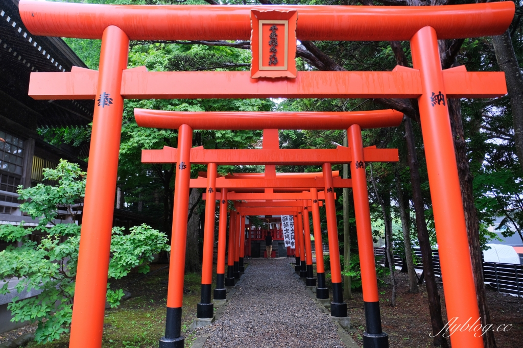 日本北海道｜湯倉神社．函館湯川溫泉的發源地，可愛的神兔籤詩和烏賊御守 @飛天璇的口袋