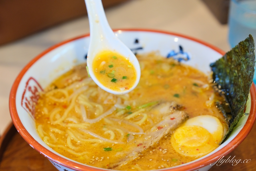 日本北海道｜一文字拉麵總店．函館最好吃鹽味拉麵，湯之川温泉美食推薦 @飛天璇的口袋