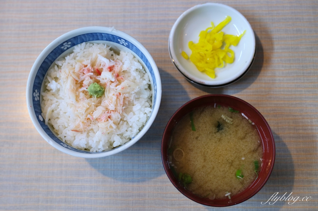 日本北海道｜函館朝市．早餐吃得到帝王蟹，海鮮丼新鮮便宜又好吃 @飛天璇的口袋