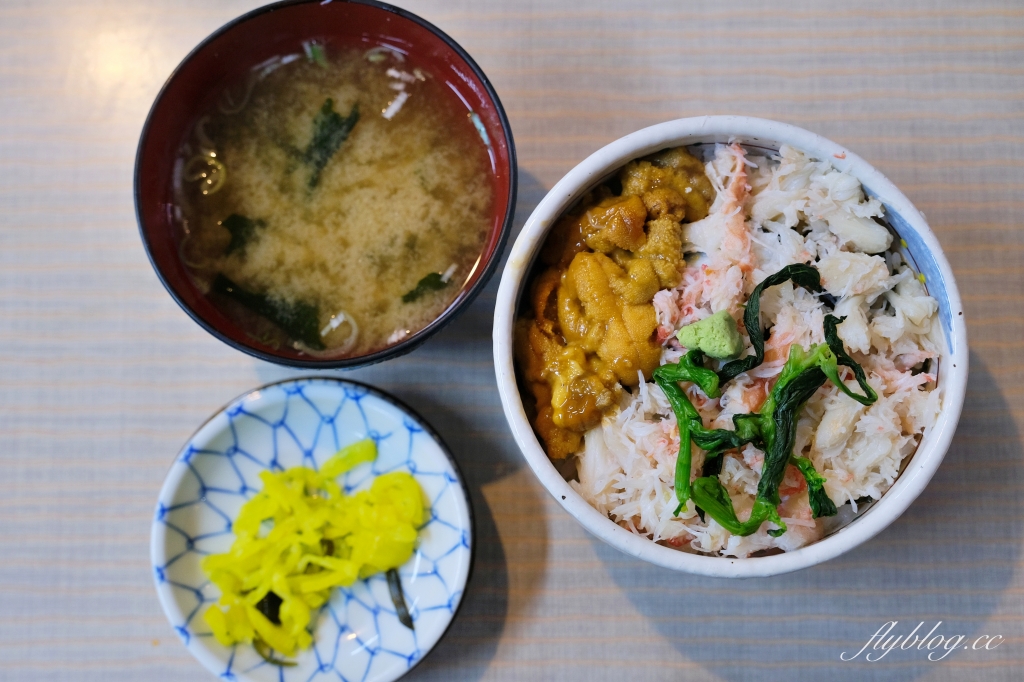 日本北海道｜函館朝市．早餐吃得到帝王蟹，海鮮丼新鮮便宜又好吃 @飛天璇的口袋