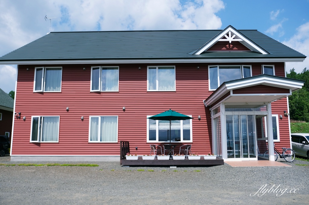 日本北海道｜花藤旅店 hotel hanafuji inn．富良野優質民宿，鄰近富田農場，老闆夫婦會講中文 @飛天璇的口袋