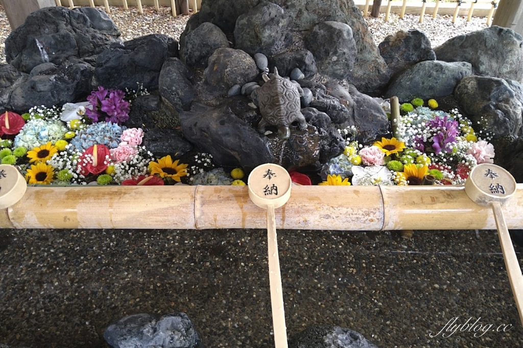 日本北海道｜湯倉神社．函館湯川溫泉的發源地，可愛的神兔籤詩和烏賊御守 @飛天璇的口袋