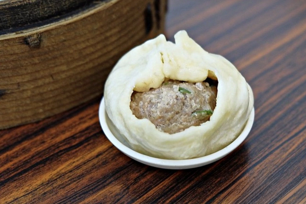 台中北區｜天津小狗子湯包豆漿店．台中三大湯包店之一，小心不要被噴汁了 @飛天璇的口袋