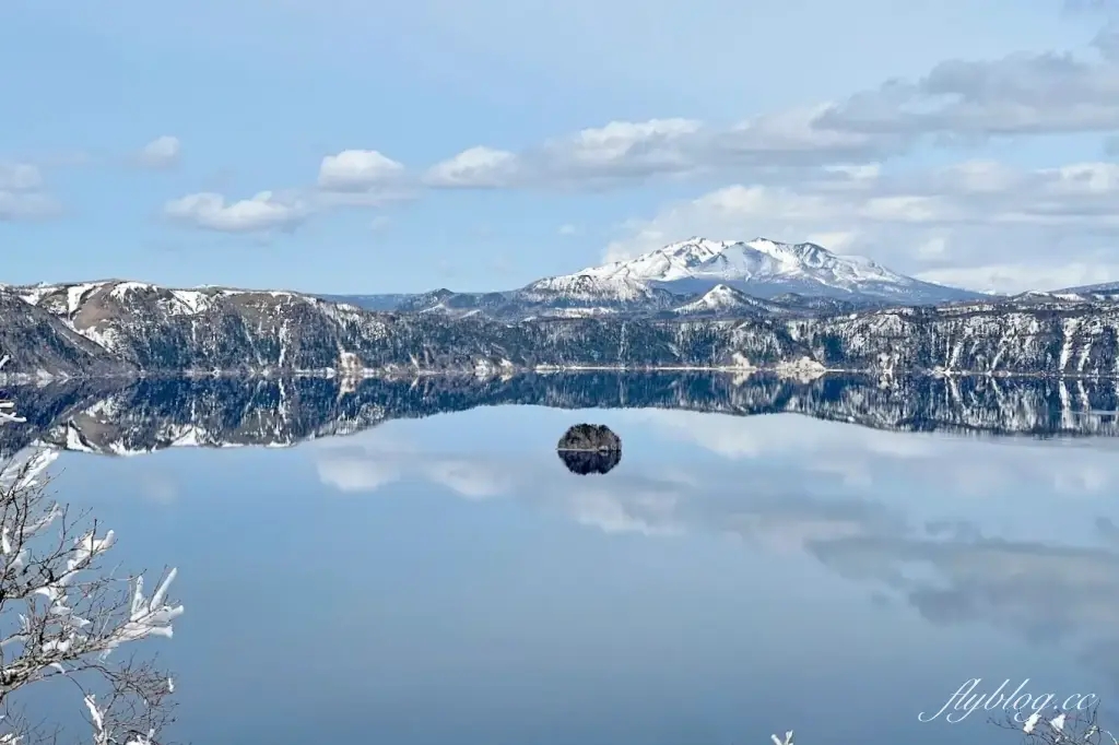 日本北海道｜摩周湖．日本透明度最高湖泊，北海道三個藍之一的摩周藍 @飛天璇的口袋