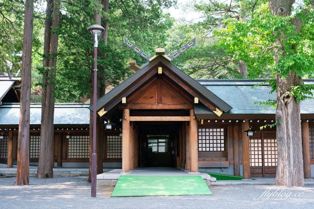 日本北海道｜北海道神宮．札幌必遊景點推薦，還可以品嚐六花亭點心 @飛天璇的口袋