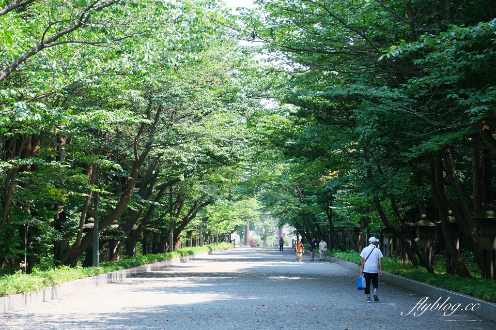 日本北海道｜北海道神宮．札幌必遊景點推薦，還可以品嚐六花亭點心 @飛天璇的口袋