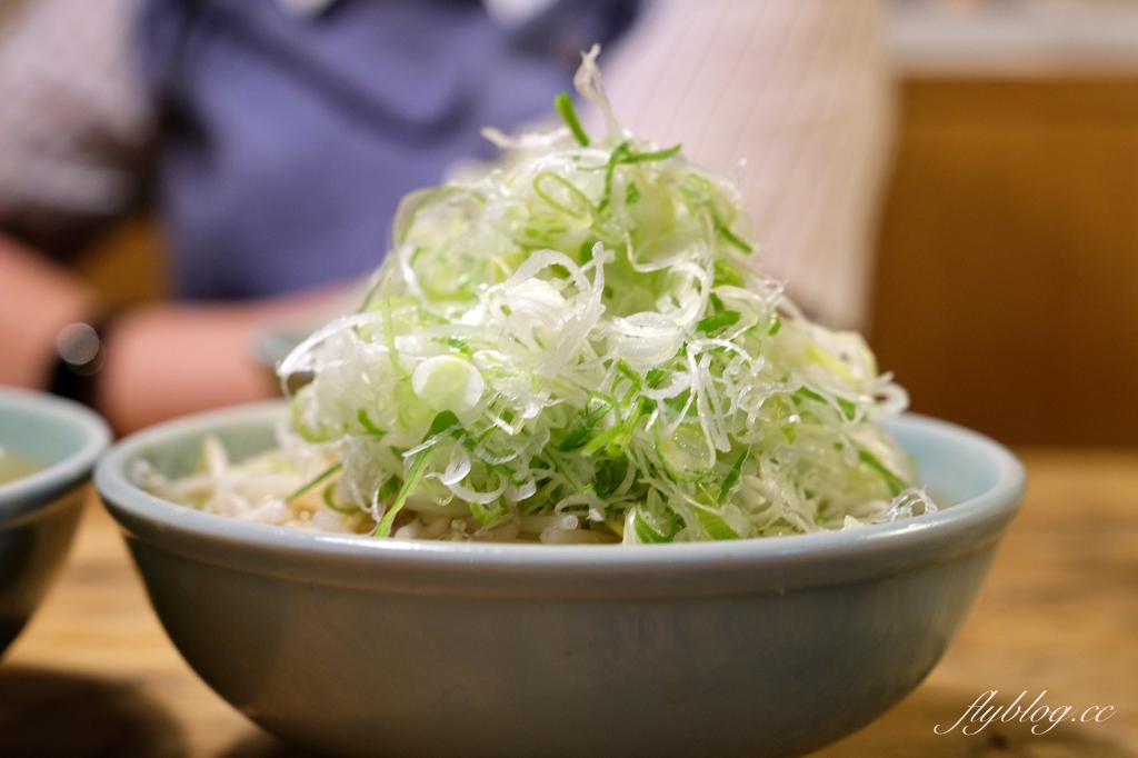 台南中西｜欣欣餐廳．台南三大台菜餐廳之一，米其林必比登推薦，45年老字號的美味 @飛天璇的口袋