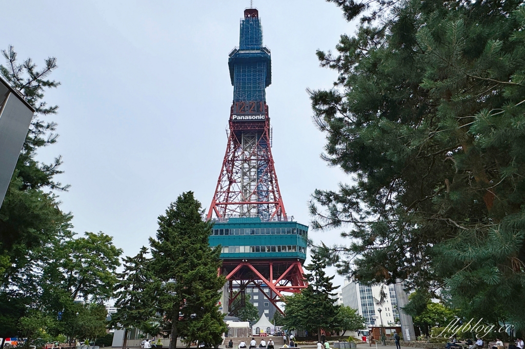 日本北海道｜札幌電視塔．札幌著名地標之一，360度欣賞札幌街景和大通公園 @飛天璇的口袋