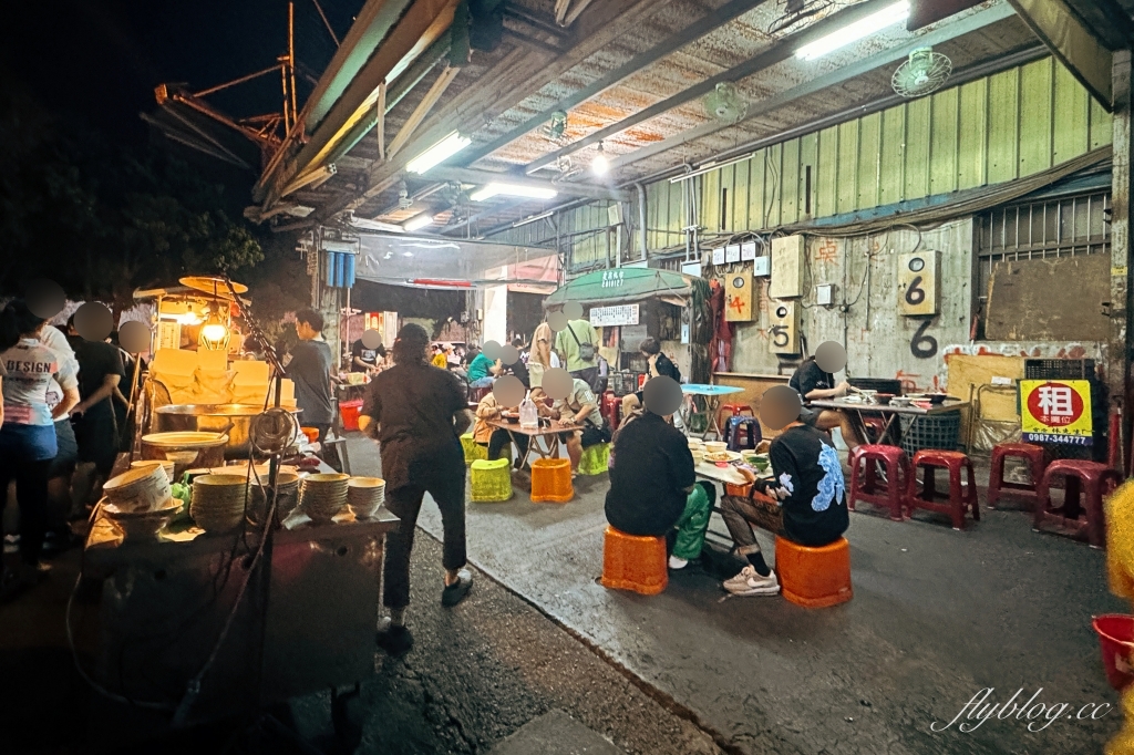 台中西屯｜烏龍路邊攤．台中超強宵夜場，還沒開始營業就排隊 @飛天璇的口袋