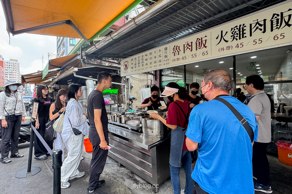 嘉義西區｜阿溪雞肉飯．在地人激推！清爽好味雞肉飯與必點小菜，錯過招牌肉片飯也值得！ @飛天璇的口袋