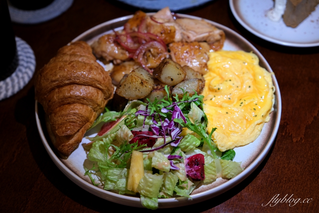 台中西區｜產出 The Food．從台北赤峰街搬來台中，老宅改建的早午餐咖啡館 @飛天璇的口袋