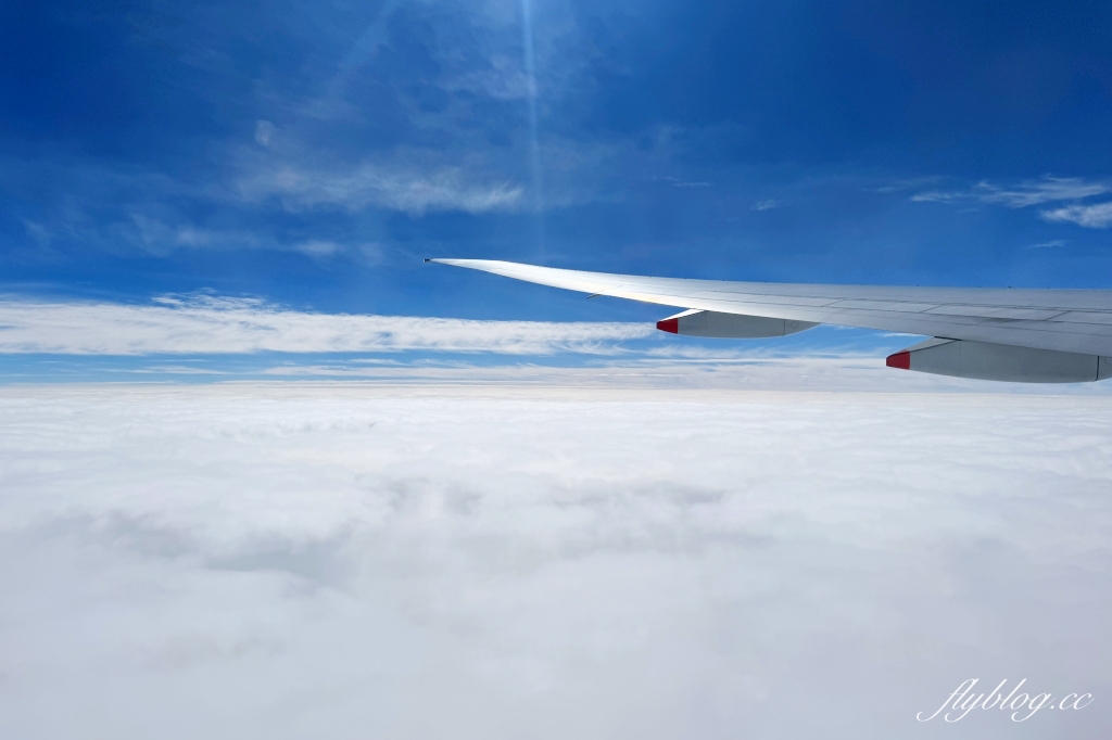 馬來西亞吉隆坡｜中華航空 CI721 台北–吉隆坡 Boeing 777-300ER，五桐號聯名冰淇淋 @飛天璇的口袋