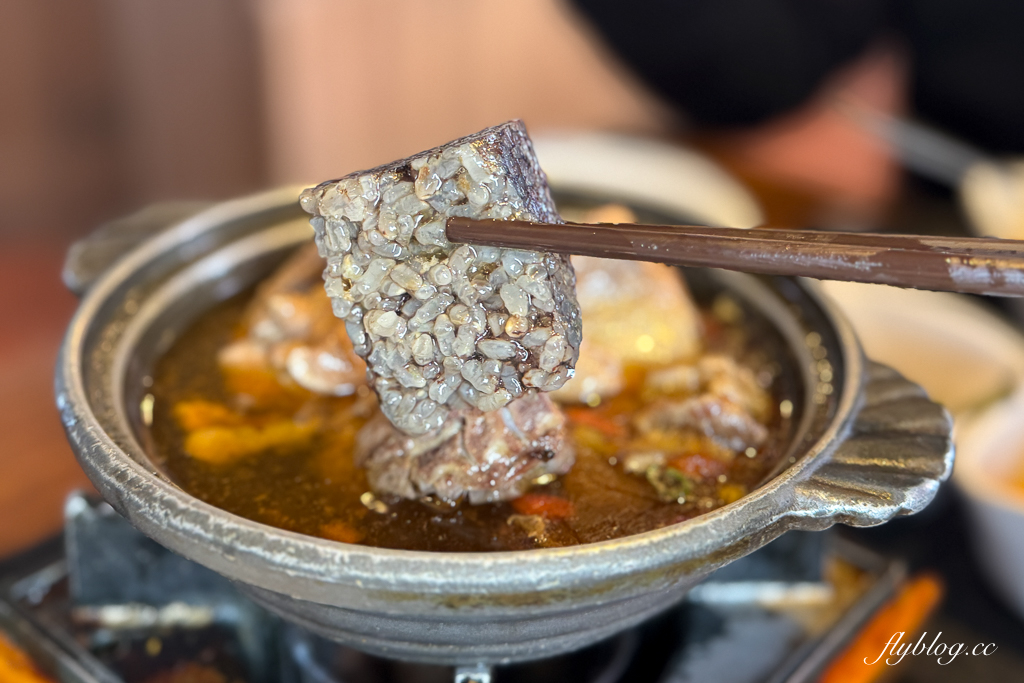 台中北區|雙漁堂複合式餐廳.中國醫藥大學附近美食,必點麻油雞和牛肉煲 @飛天璇的口袋 台中北區|雙漁堂複合式餐廳.中國醫藥大學附近美食,必點麻油雞和牛肉煲 @飛天璇的口袋