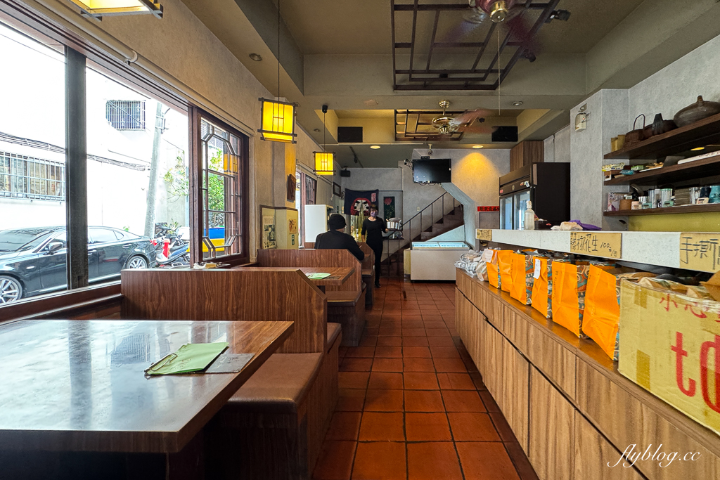 台中北區|雙漁堂複合式餐廳.中國醫藥大學附近美食,必點麻油雞和牛肉煲 @飛天璇的口袋 台中北區|雙漁堂複合式餐廳.中國醫藥大學附近美食,必點麻油雞和牛肉煲 @飛天璇的口袋