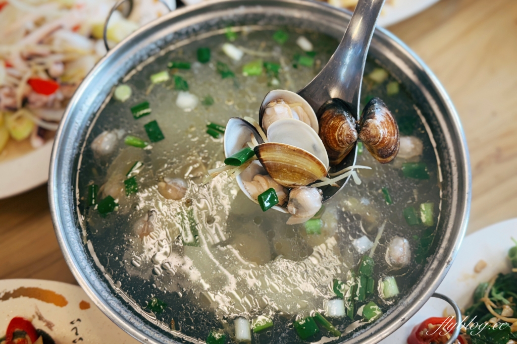 台東美食｜阿宏的魚店．富岡漁港必吃海鮮，漁獲新鮮CP值高 @飛天璇的口袋