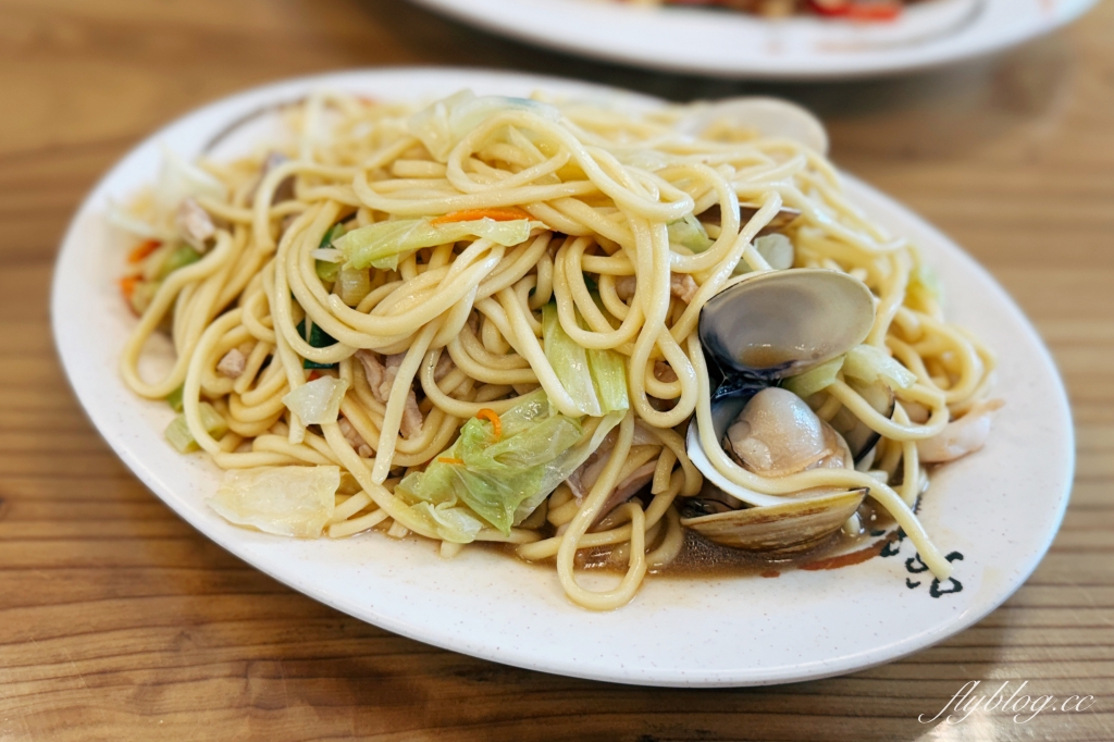 台東美食｜阿宏的魚店．富岡漁港必吃海鮮，漁獲新鮮CP值高 @飛天璇的口袋