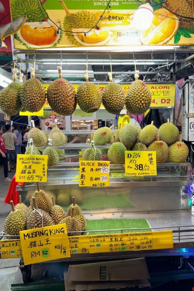 馬來西亞吉隆坡｜亞羅街夜市 Jalan Alor．吉隆坡必逛景點，亞羅街夜市的必吃 @飛天璇的口袋