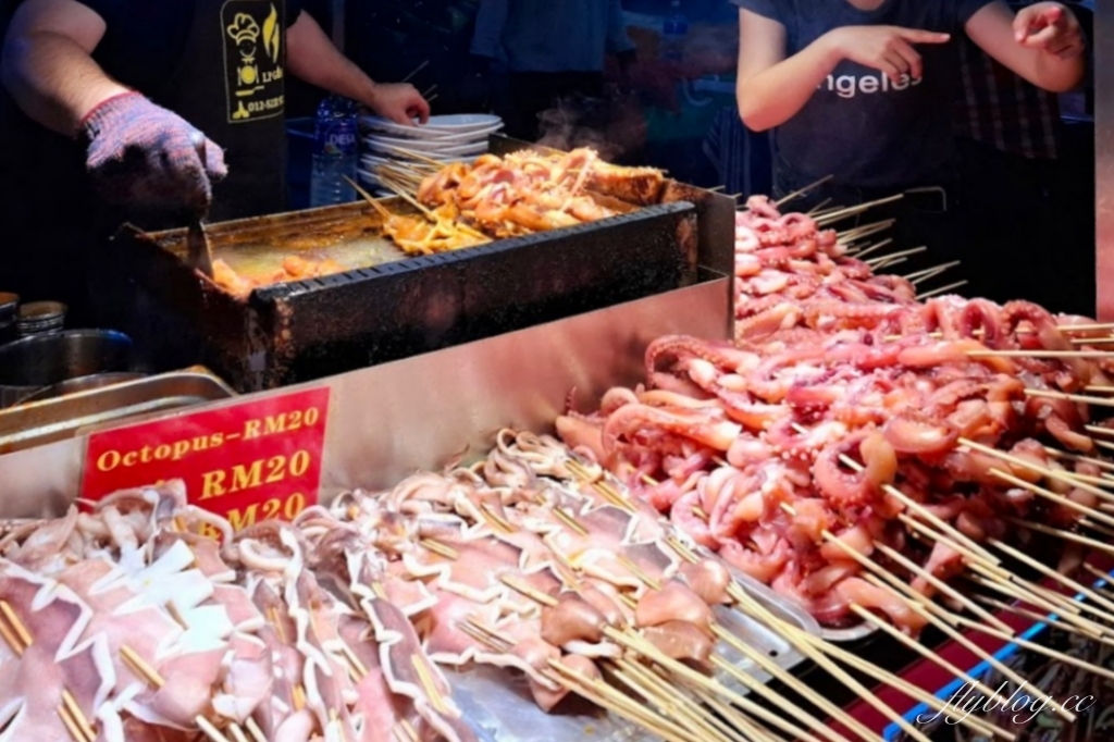 馬來西亞吉隆坡｜亞羅街夜市 Jalan Alor．吉隆坡必逛景點，亞羅街夜市的必吃 @飛天璇的口袋