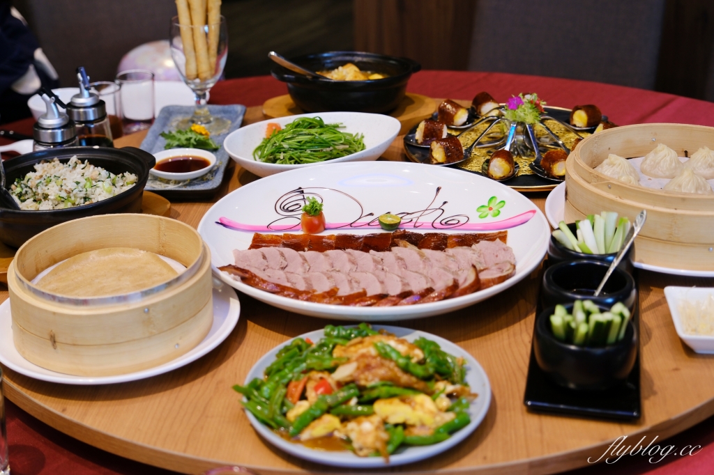 台南美食｜子卣蛋黃酥．秒殺式的搶購，沒有實體店面，台南隱藏版蛋黃酥 @飛天璇的口袋