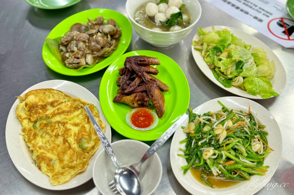 馬來西亞吉隆坡｜亞羅街夜市 Jalan Alor．吉隆坡必逛景點，亞羅街夜市的必吃 @飛天璇的口袋