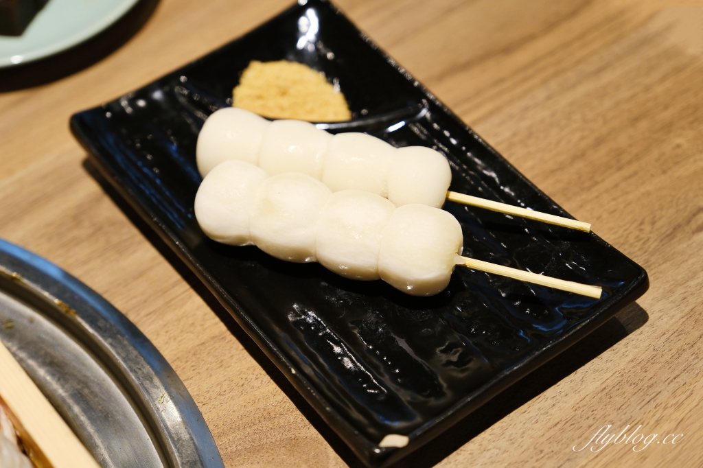 台中北屯｜築崎燒串．588起全台首創燒串吃到飽，可愛小豬蔬菜燒和創意軌道送餐 @飛天璇的口袋