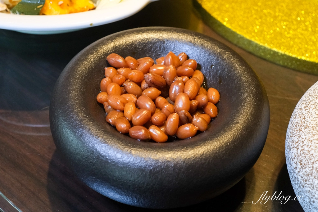 台中南屯｜東方龍古味今品料理．唯一台中米其林指南推薦燒鵝，經典台菜融入新創意 @飛天璇的口袋