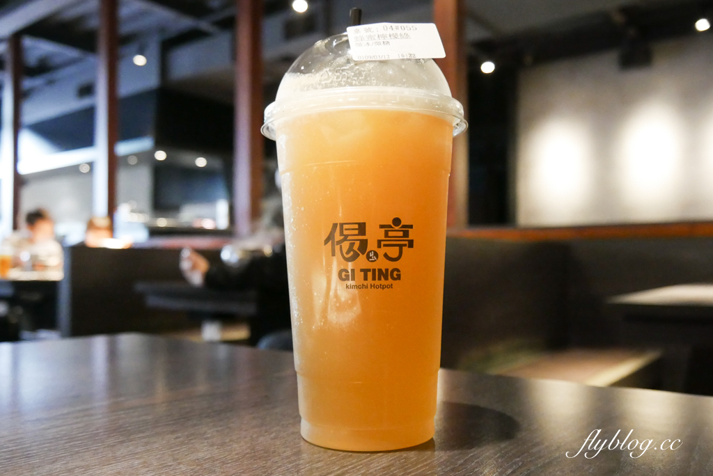 台中北區｜偈亭泡菜鍋．一中街小火鍋霸主，必點韓式泡菜鍋和牛奶起司鍋 @飛天璇的口袋