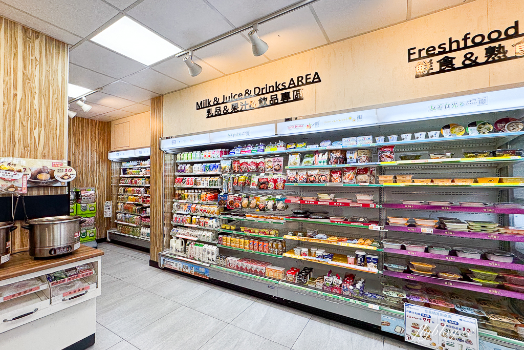 南投仁愛｜全家便利商店 清境雲海店．清境海拔最高便利商店，歐式城堡建築還有羊咩咩 @飛天璇的口袋